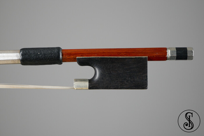 Starý husľový sláčik :: SONA Instruments